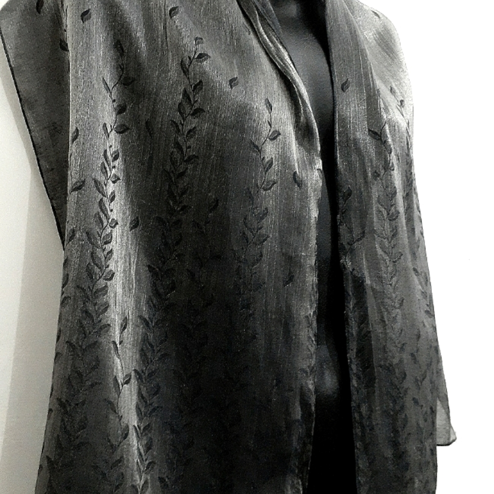 Italian scarf - Picture 2 of 3